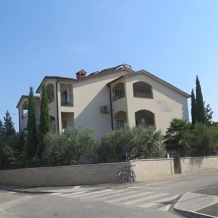 Studio In With Balcony, Air Condition, Wifi Apartament Poreč