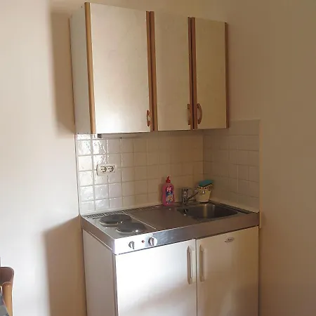Daire Studio In With Balcony, Air Condition, Wifi *
