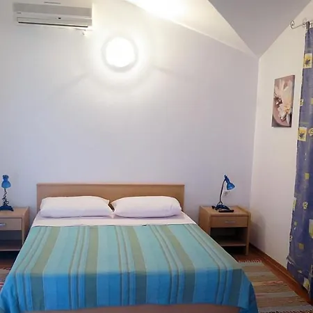 Studio In With Balcony, Air Condition, Wifi *